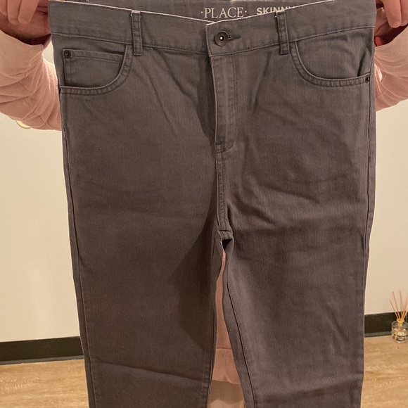 Children’s place - Picture 1 of 1